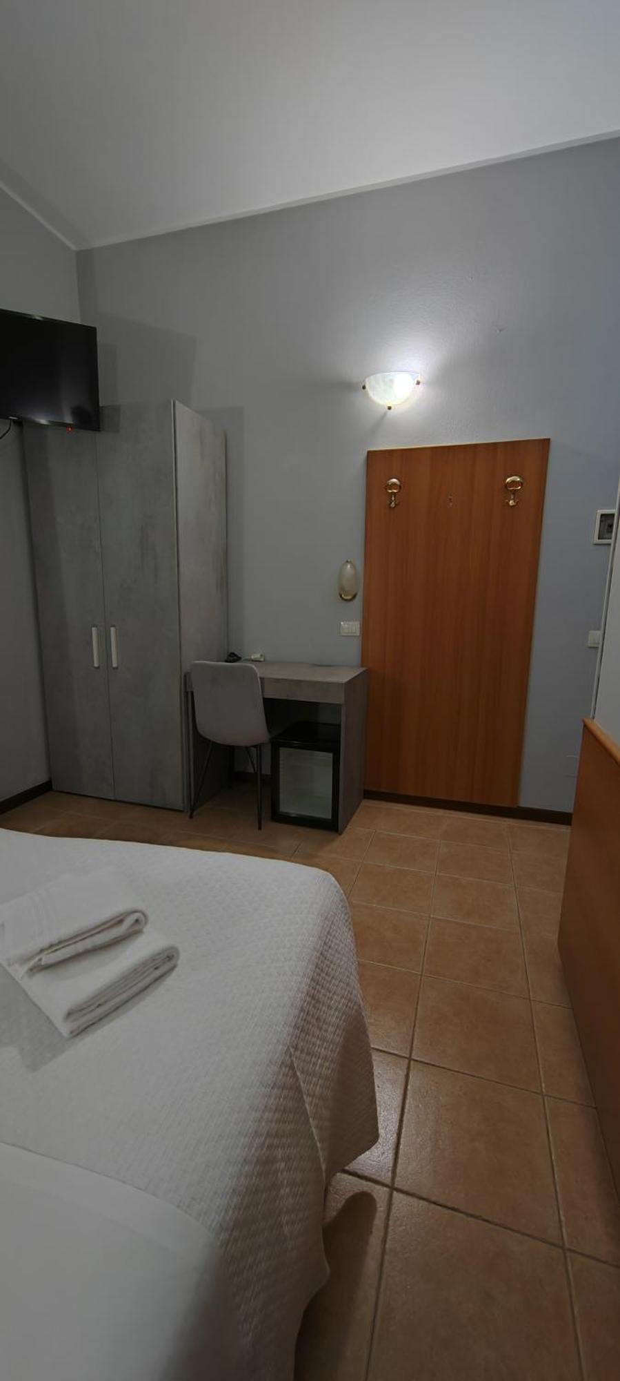 Hotel Nuovo Rondo Sesto San Giovanni Exteriör bild