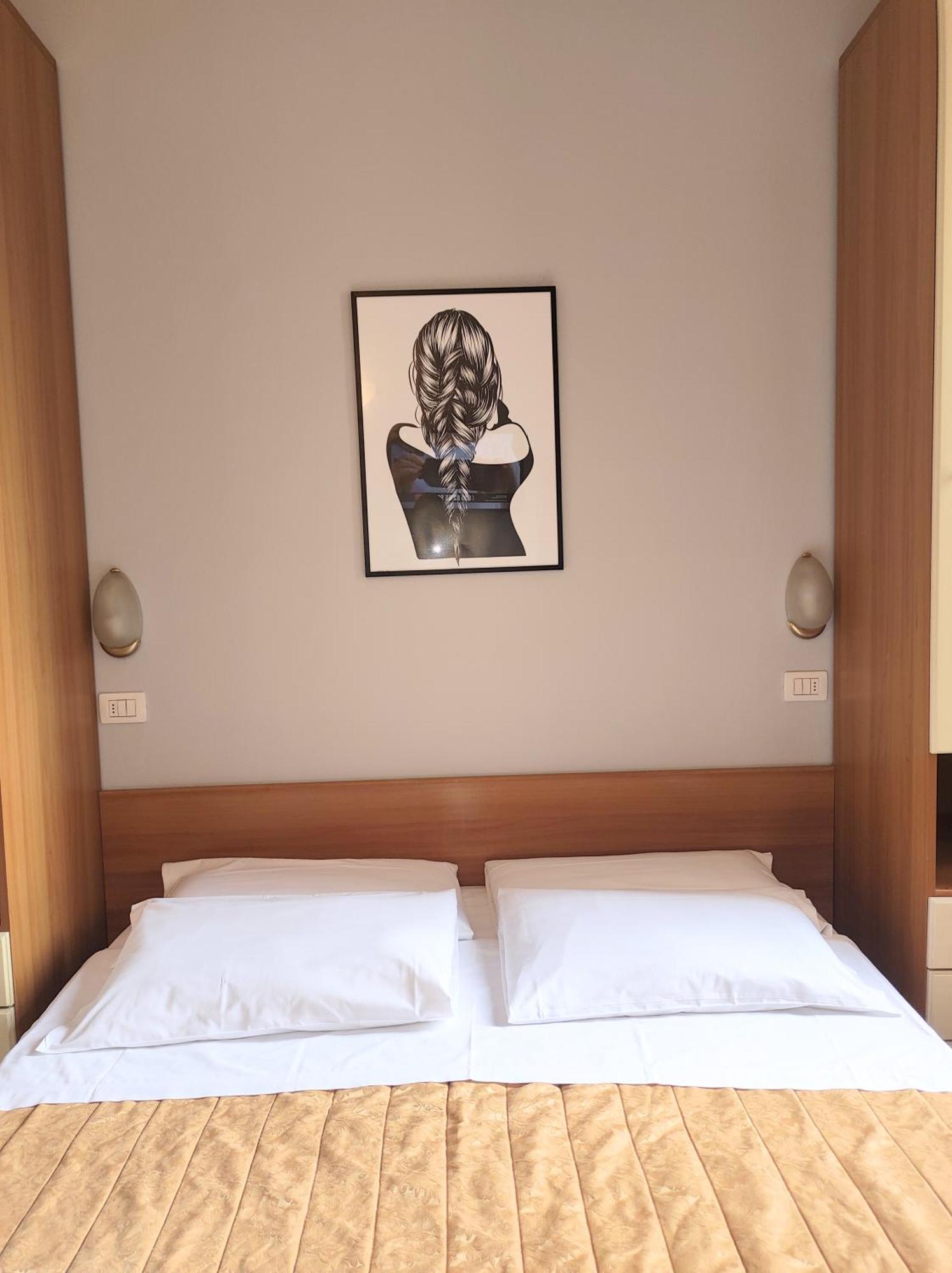 Hotel Nuovo Rondo Sesto San Giovanni Rum bild